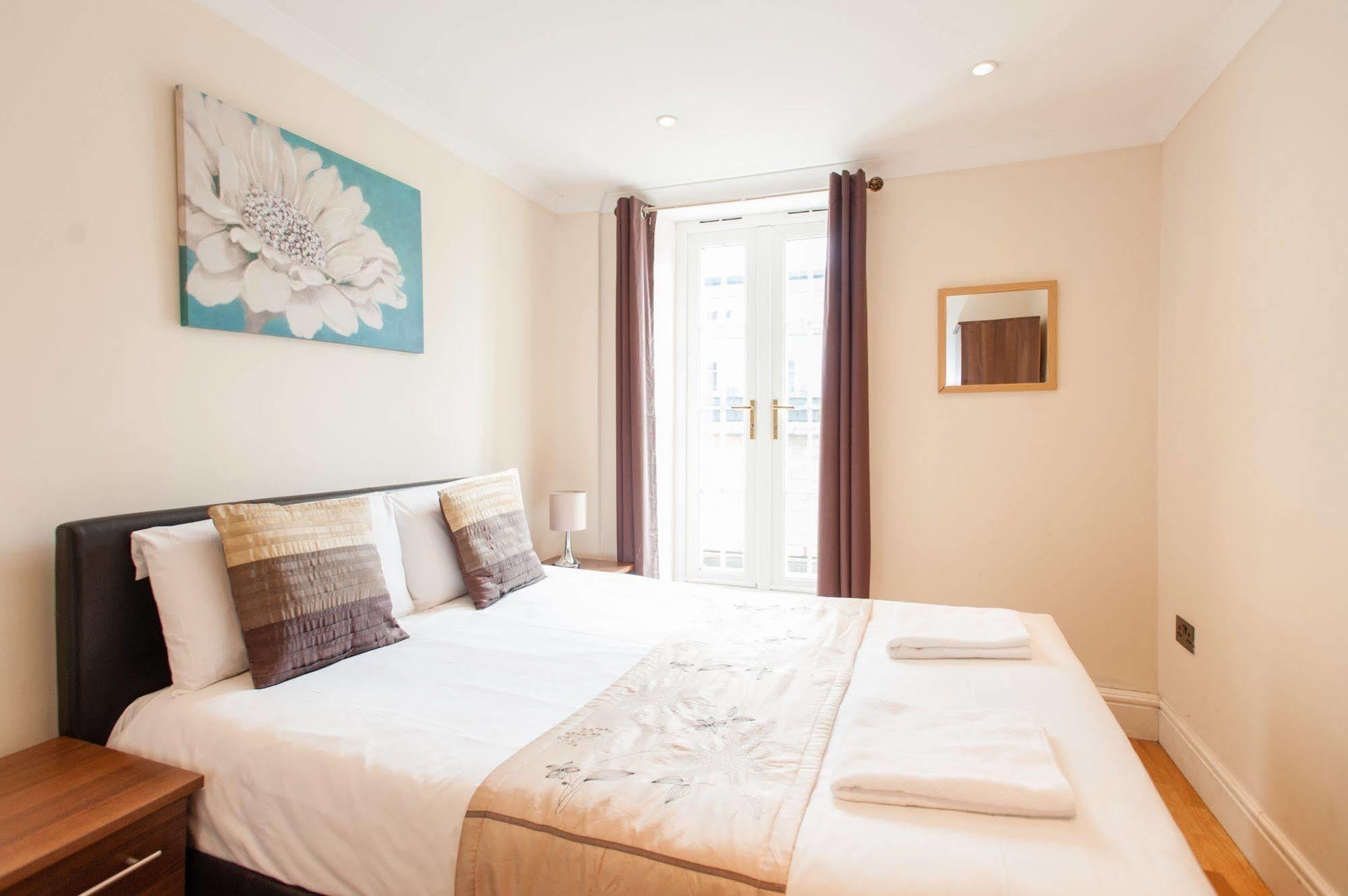 London Serviced Apartments Exterior photo